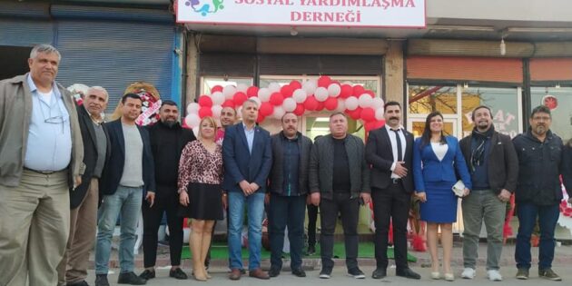 Adana Şakirpaşa Sosyal Yardımlaşma Derneği büyük bir coşkuyla açıldı
