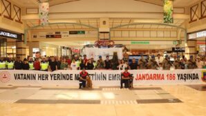 M1 ADANA AVM’DE JANDARMA’NIN 186. KURULUŞ YILDÖNÜMÜ KUTLANDI