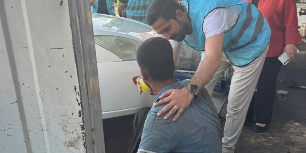 AK Parti Çukurova İlçe Gençlik Kolları Başkanı Öztürk’ten YKS Adaylarına ve Genç Esnafa Moral Desteği