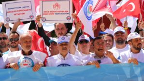 MEMUR-SEN’İN ADANA’DAKİ EYLEMİNE EĞİTİM-BİR-SEN’DEN GÜÇLÜ DESTEK