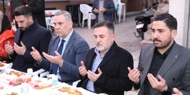 Murat Öztürk ve Ailesi 5. Geleneksel İftarını Düzenledi