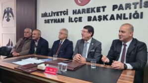 MHP SEYHAN’DA COŞKULU BAYRAMLAŞMA