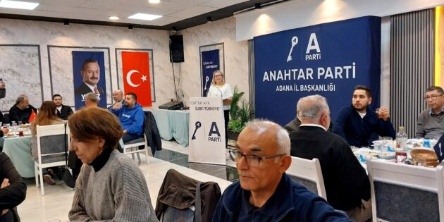 Anahtar Parti Adana İl Teşkilatı İftar Programında Bir Araya Geldi