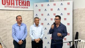 Alevi Kültür Dernekleri Adana Şubesi ile Pir Sultan Abdal Kültür Derneği Adana Merkez Şubesi’nin Aşure Etkinliği Yoğun İlgi Gördü