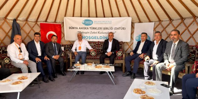 MALAZGİRT ZAFERİ’NİN COŞKUSU AHLAT’TA YAŞANIYOR