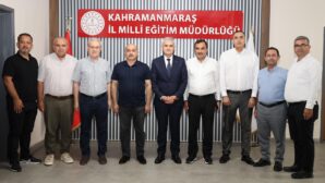EĞİTİM-BİR-SEN ADANA ŞUBESİ’NDEN KAHRAMANMARAŞ’A VEFA VE DAYANIŞMA ÇIKARMASI