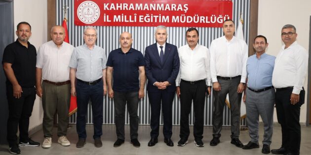 EĞİTİM-BİR-SEN ADANA ŞUBESİ’NDEN KAHRAMANMARAŞ’A VEFA VE DAYANIŞMA ÇIKARMASI
