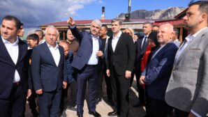 AK PARTİ ADANA’DA İLÇE İLÇE GÖNÜL MESAİSİ SÜRÜYOR