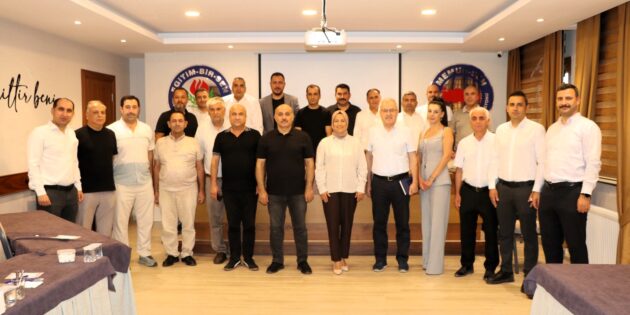 EĞİTİM-BİR-SEN ADANA’DA MUSTAFA SARIGEÇİLİ ADAYLIĞINI AÇIKLADI!